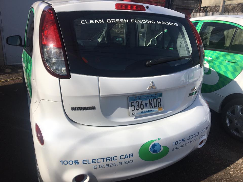 Pizza-delivery-Minneapolis